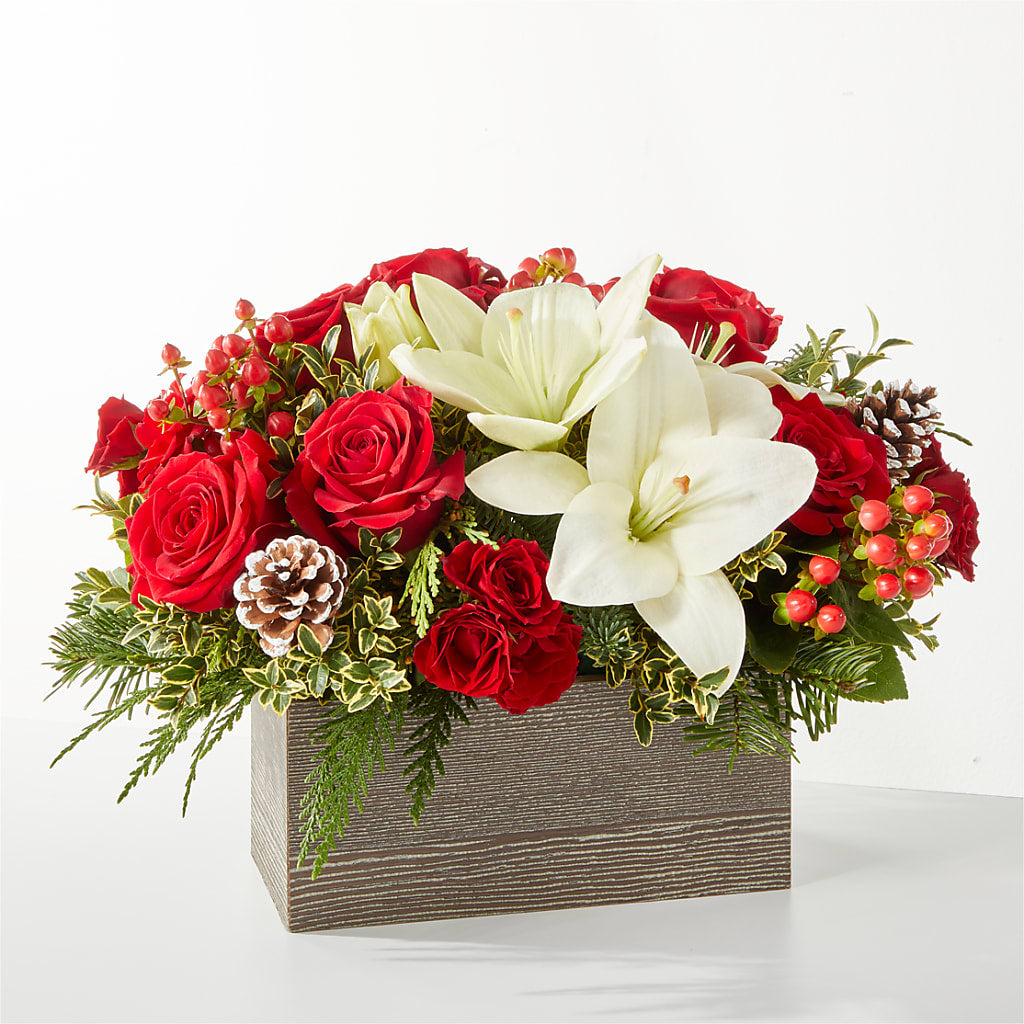 Snowy Wonderland Bouquet – Althoff Floral, Cannon Falls MN