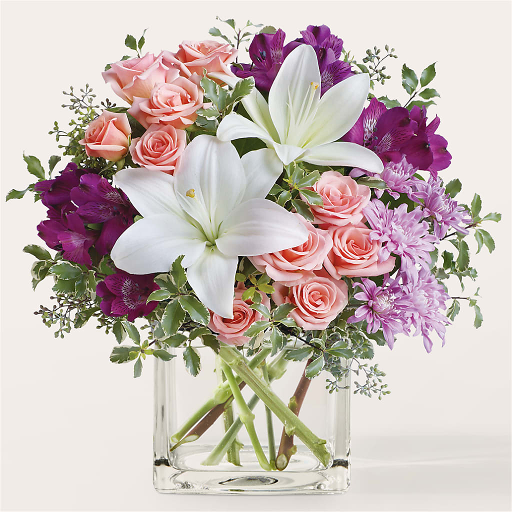 Mani Pedi Bouquet – Althoff Floral, Cannon Falls MN