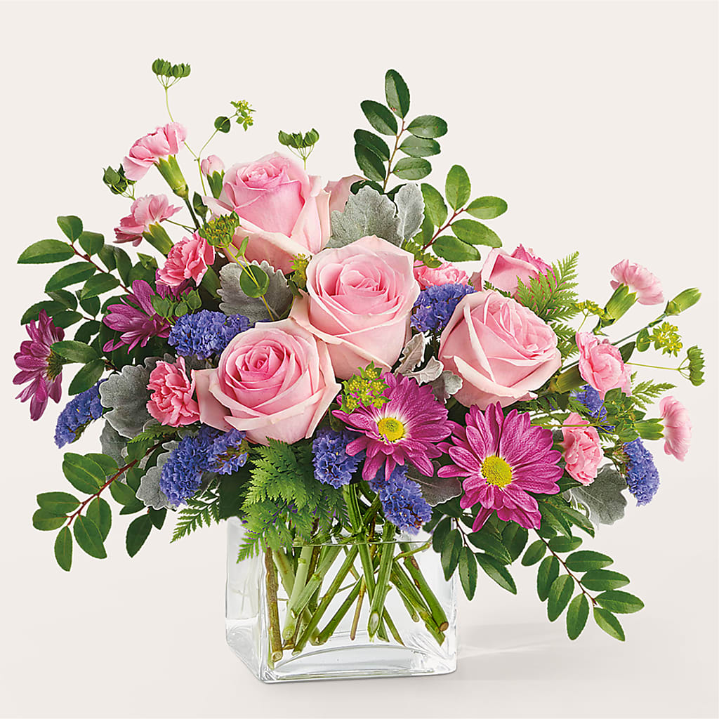 Starlet Bouquet – Althoff Floral, Cannon Falls MN