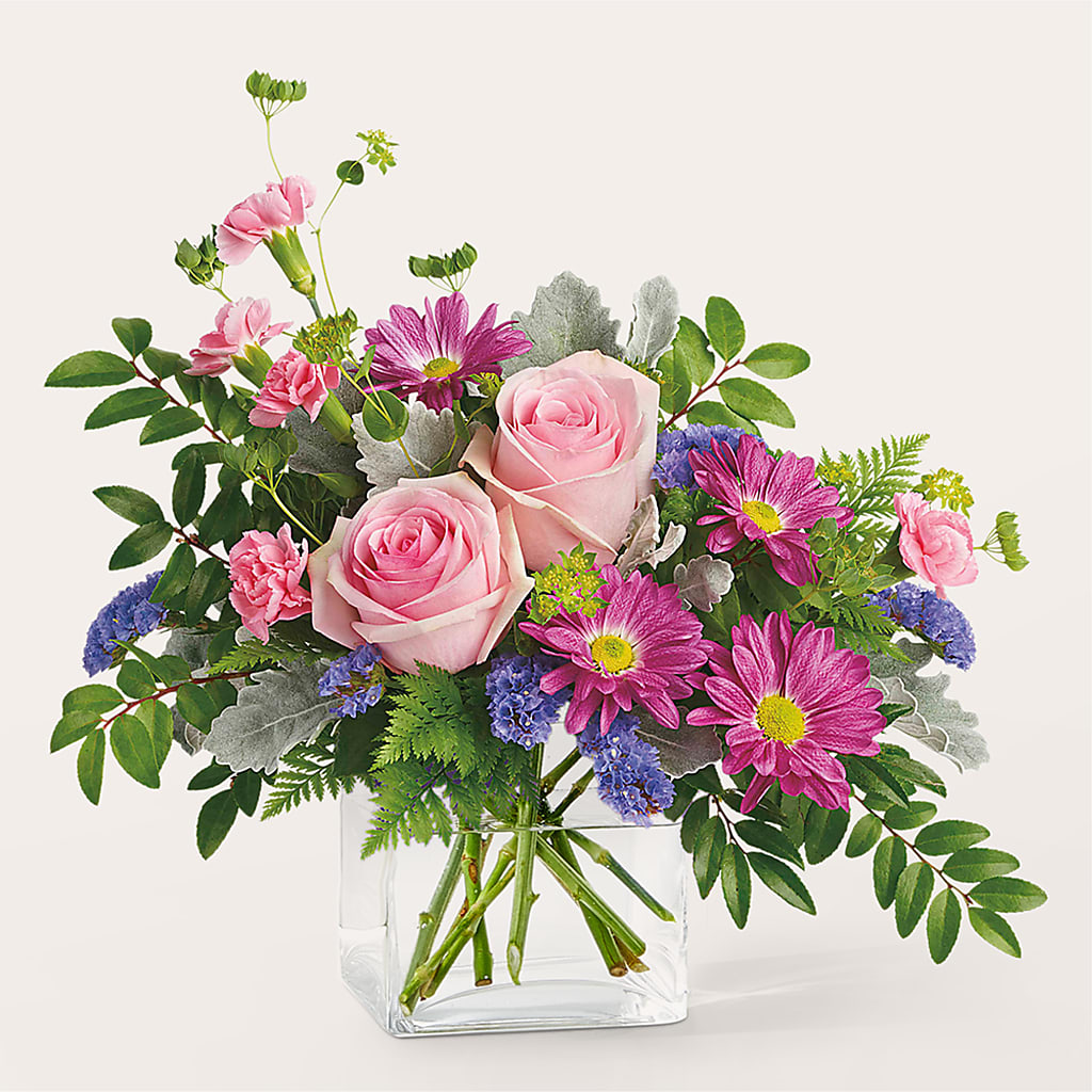 Starlet Bouquet – Althoff Floral, Cannon Falls MN