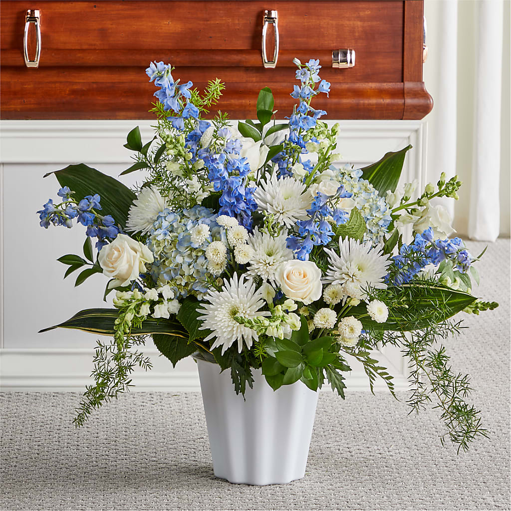 Everlasting Memories Floor Basket – Althoff Floral, Cannon Falls MN