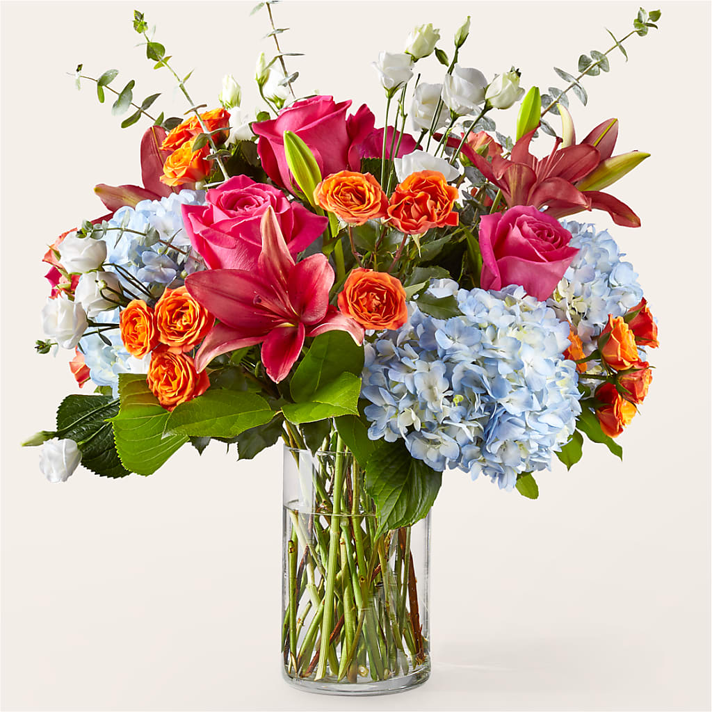 Awestruck Luxury Bouquet – Althoff Floral, Cannon Falls MN
