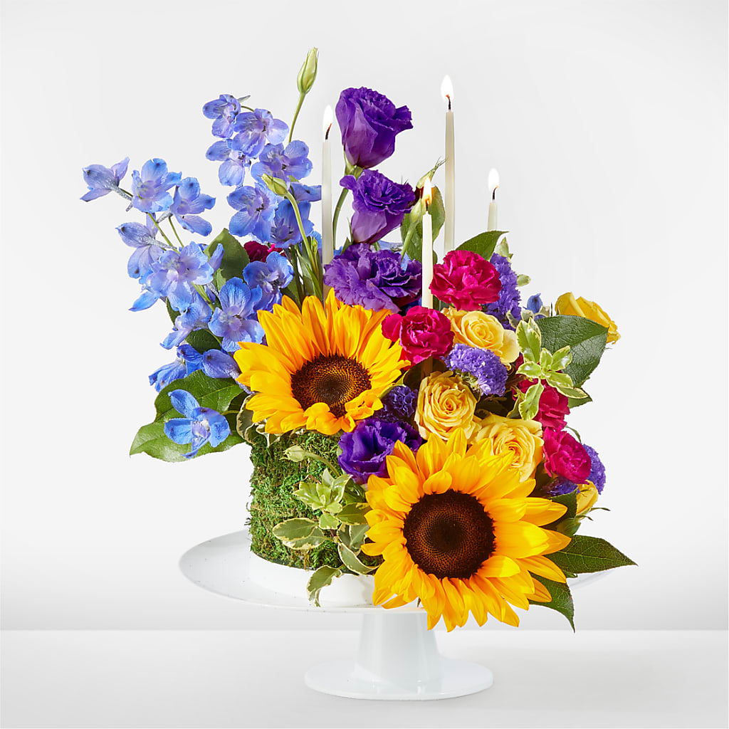 Star of the Day Floral Cake – Althoff Floral, Cannon Falls MN