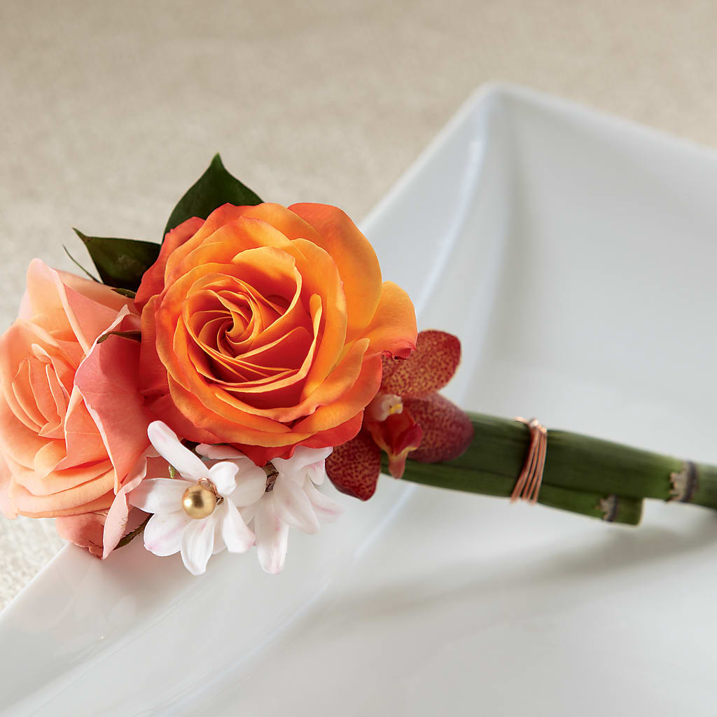 Sunset Dream Boutonniere – Althoff Floral, Cannon Falls MN