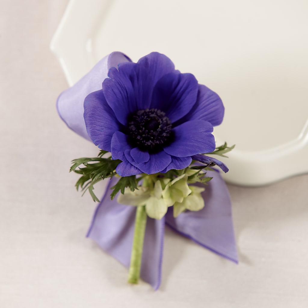 Purple Passion Boutonniere – Althoff Floral, Cannon Falls MN