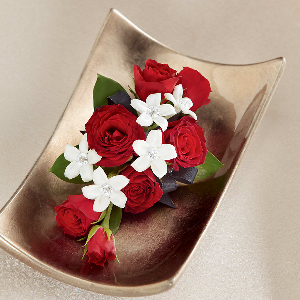 Poetry Corsage – Althoff Floral, Cannon Falls MN