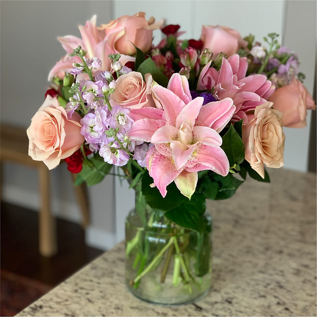 Romantique Bouquet –  Althoff Floral, Cannon Falls MN