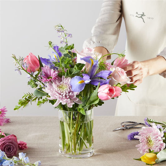 Pastel Tradition - A Florist Original –  Althoff Floral, Cannon Falls MN