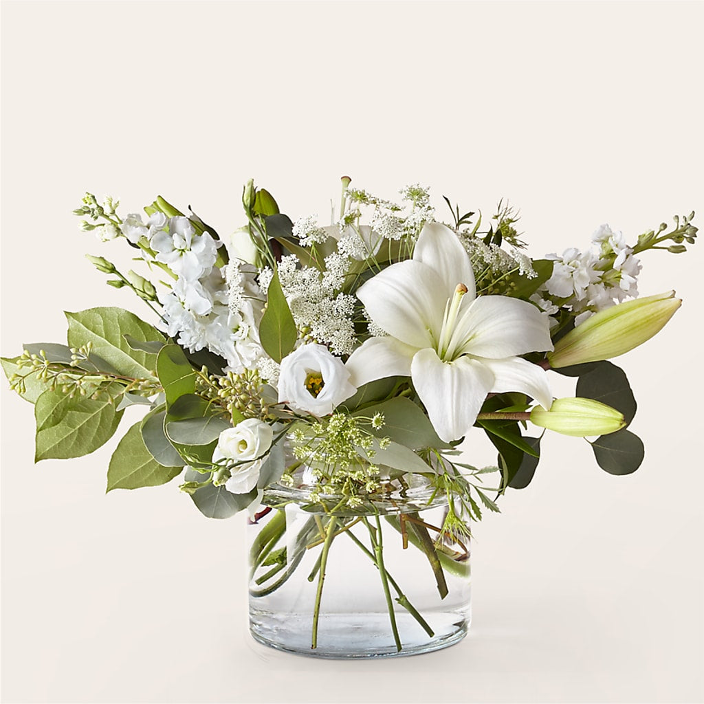 Alluring Elegance Bouquet –  Althoff Floral, Cannon Falls MN