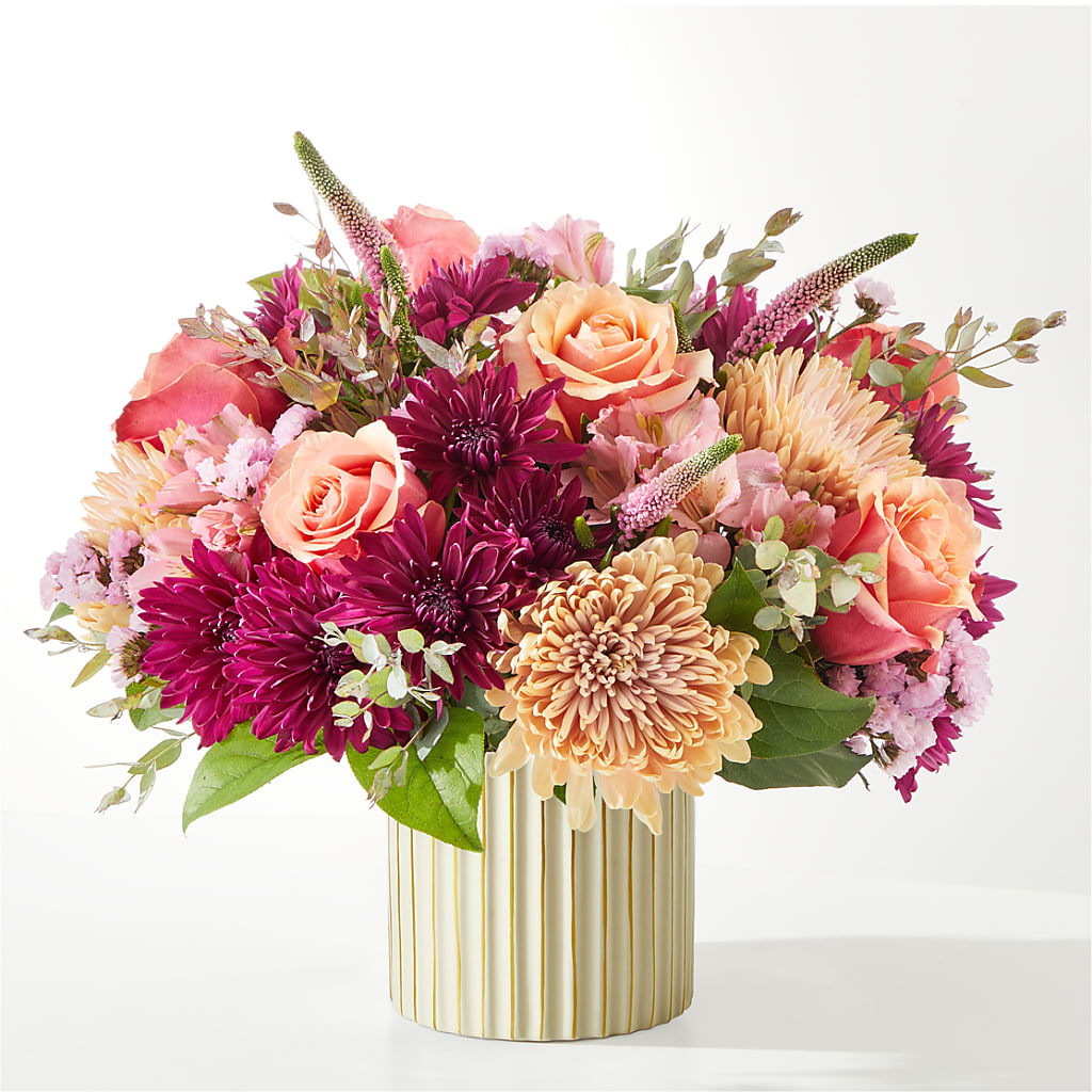Berry Cobbler Bouquet with Ivory Vase –  Althoff Floral, Cannon Falls MN