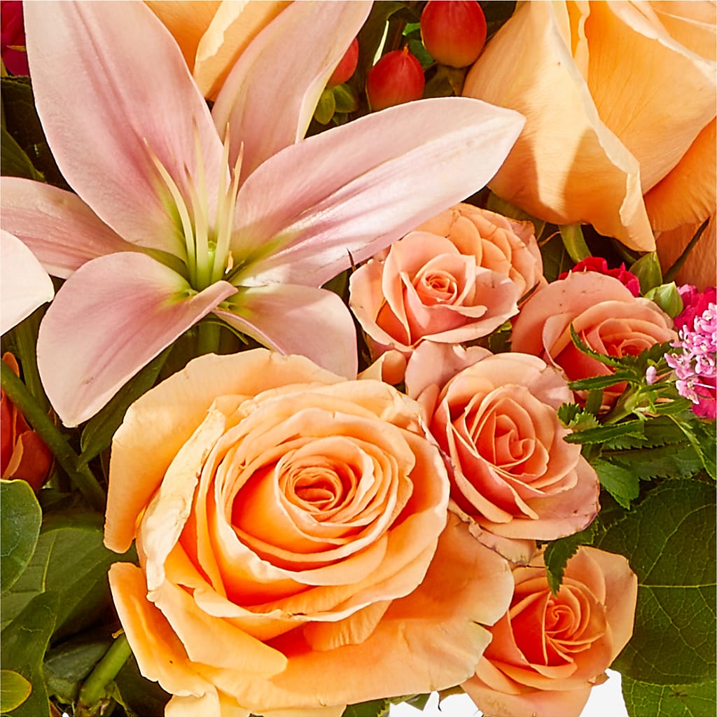 Bisous Bouquet –  Althoff Floral, Cannon Falls MN