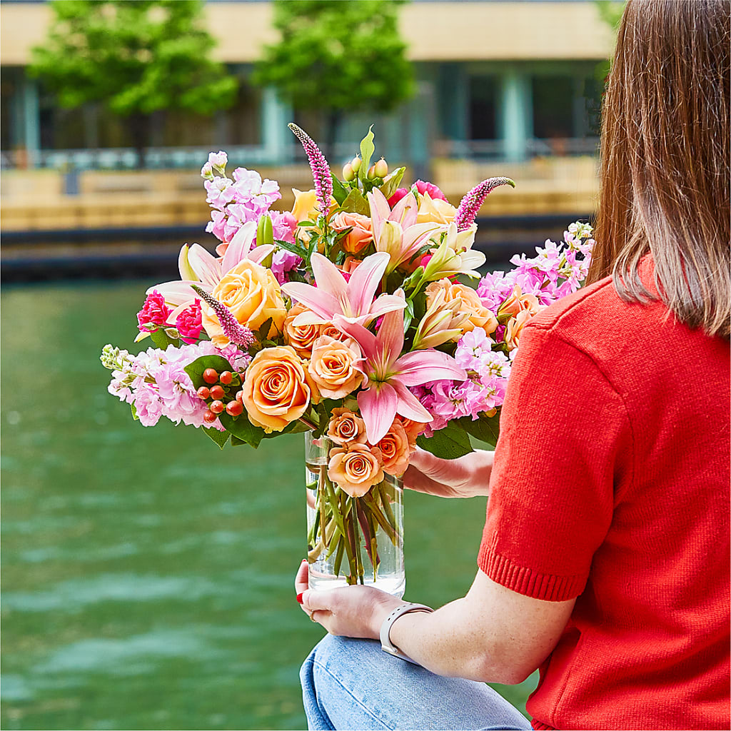 Bisous Bouquet –  Althoff Floral, Cannon Falls MN