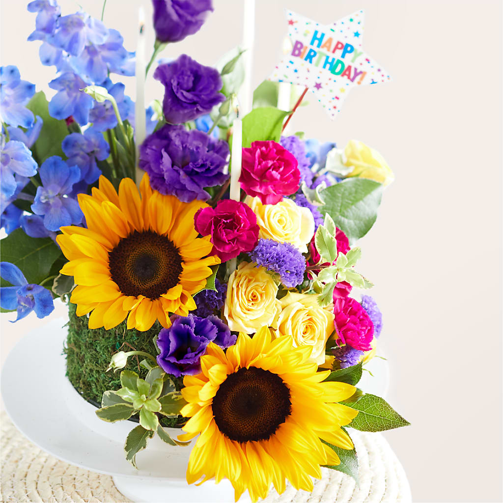 Star of the Day Floral Cake –  Althoff Floral, Cannon Falls MN